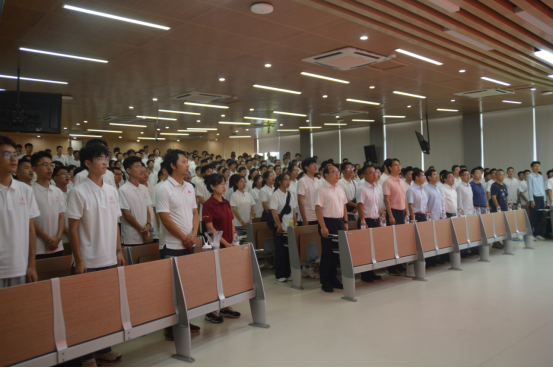 1726286684879628.png 公司举行2024级举行新生开学典礼20240914215.png